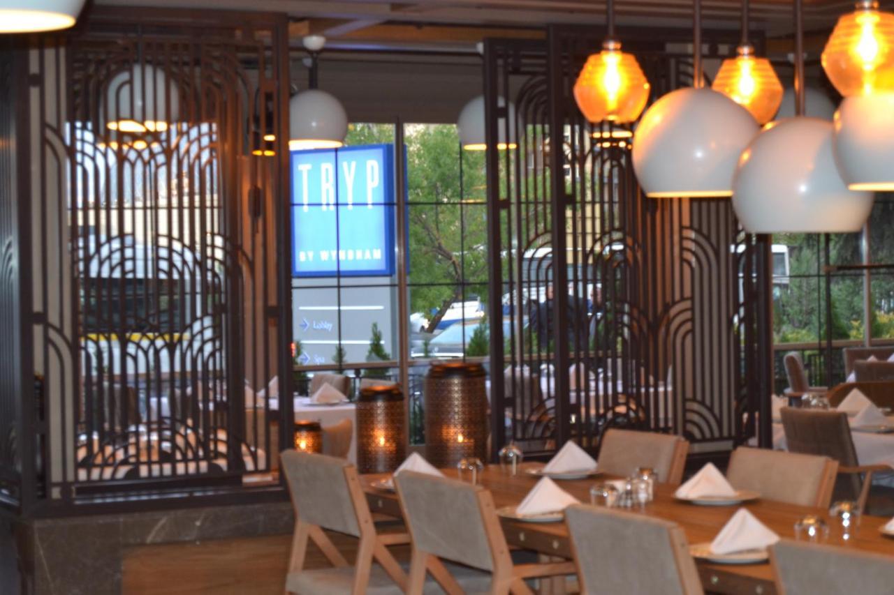 Tryp By Wyndham Ankara Oran Hotel Buitenkant foto